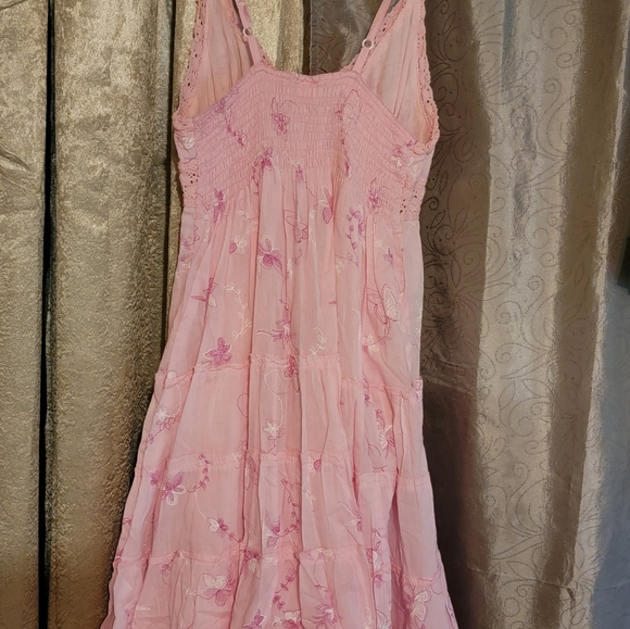 Dress - Picture 3 of 4